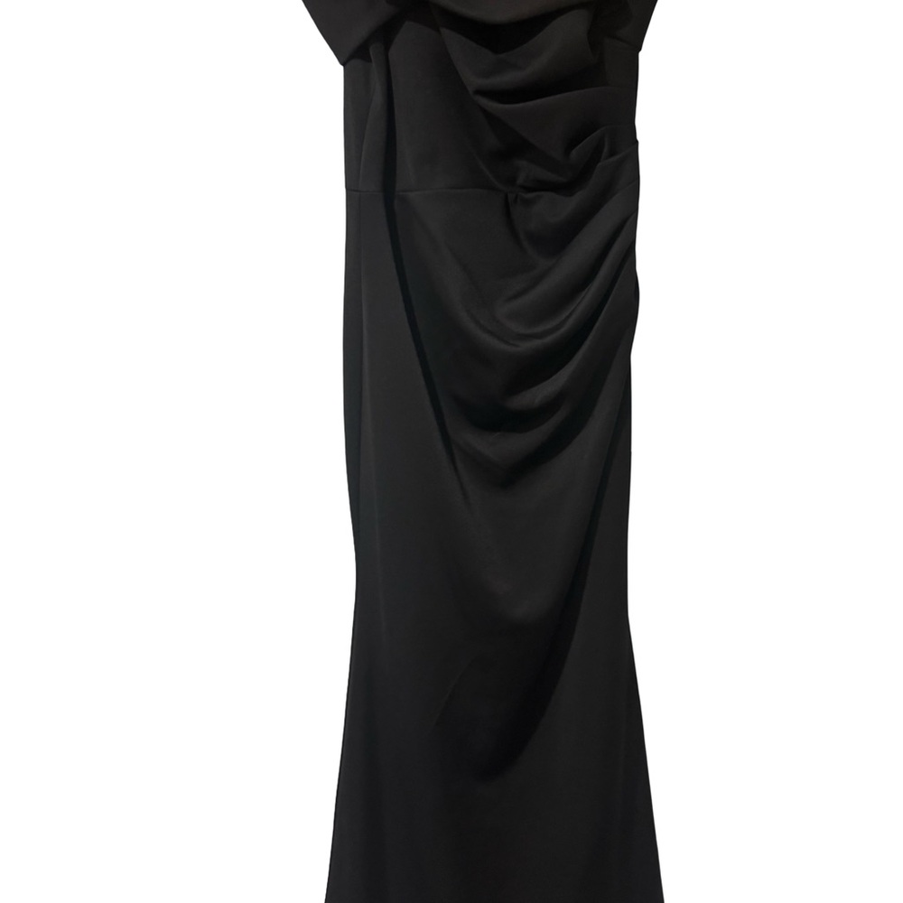 ☃️Eliza J Black Asymmetrical Gown for Cocktail Events
